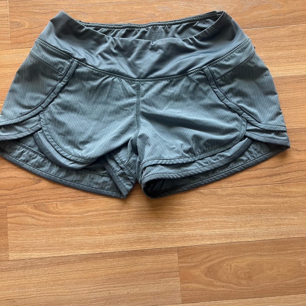 Gray shorts